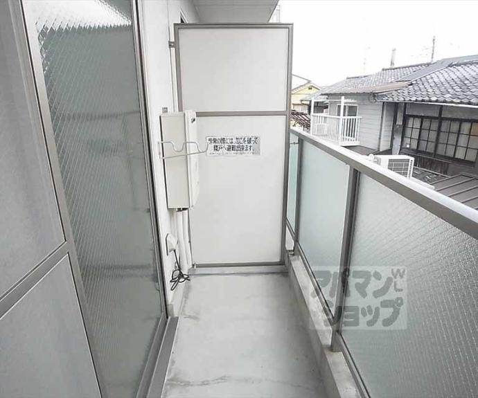 【メゾン比果】間取