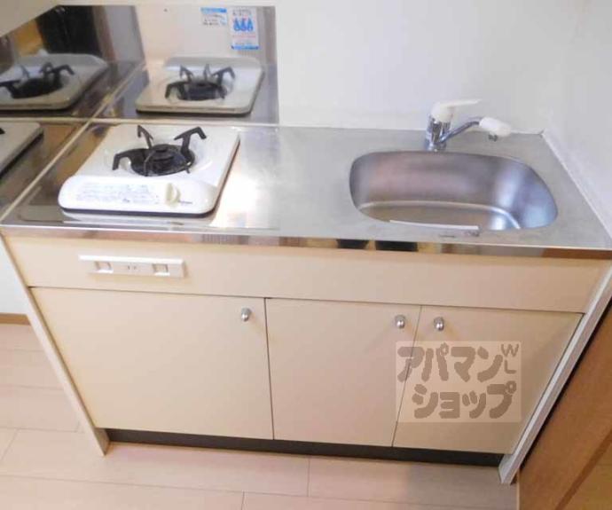 【メゾン・ドゥ・ブーシェ衣笠】間取