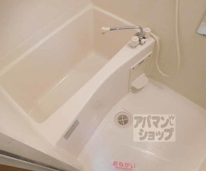 【メゾン・ドゥ・ブーシェ衣笠】間取