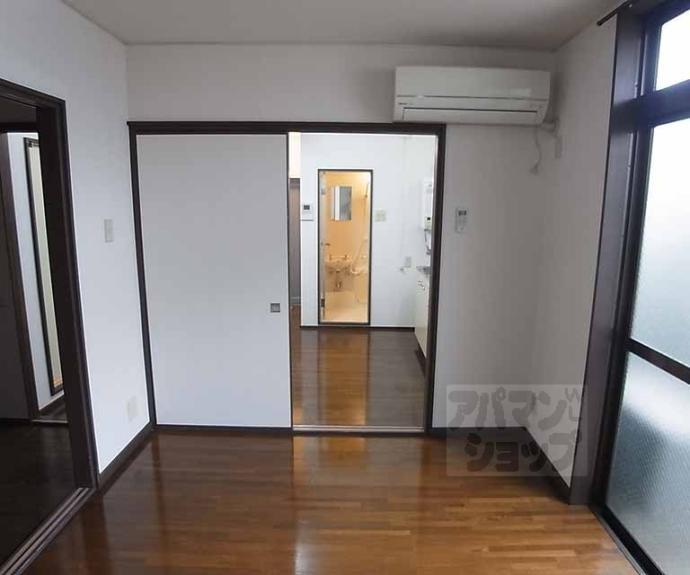【ロイヤル滝川】間取