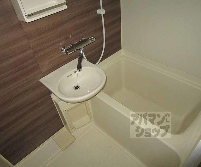 【アクアエルフ上賀茂】間取