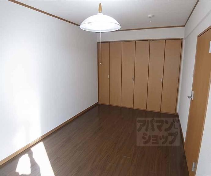 【ライブコート神山】間取