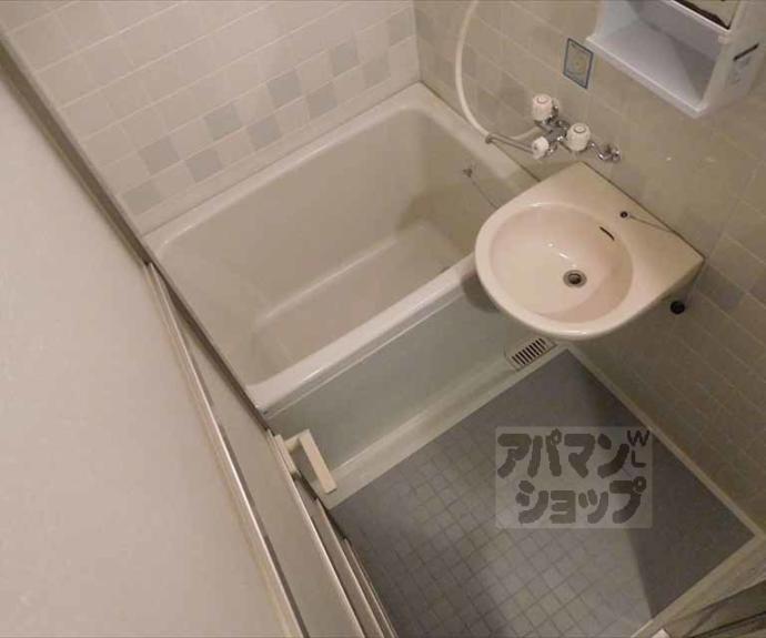 【ハウゼ紫竹】間取