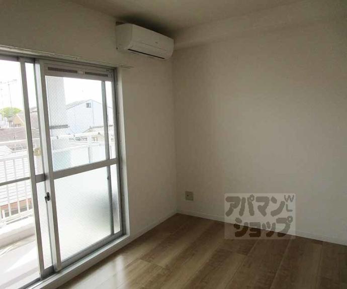 【ＢＩＥＮ衣笠わら天神】間取