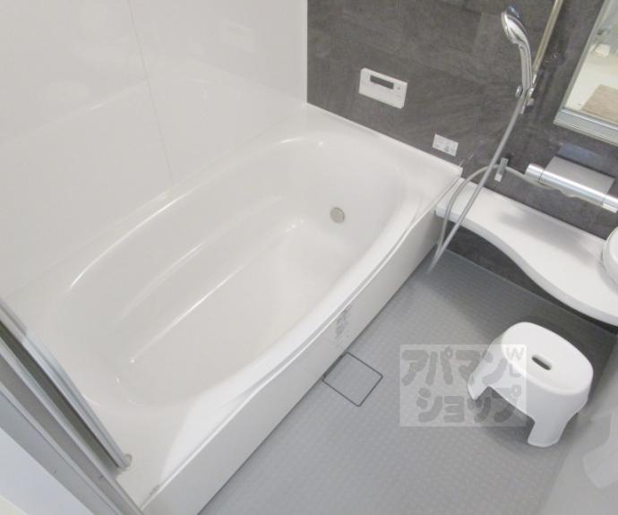 【ハイツリヴィエール】