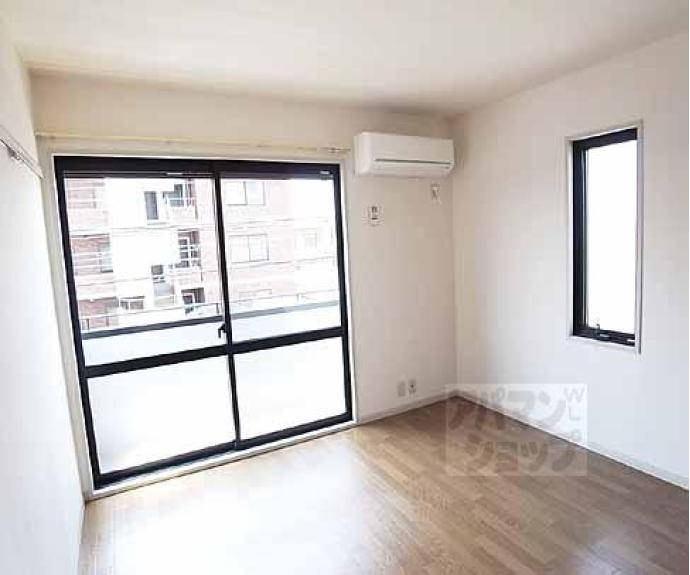 【北山グランブルーハイツ】間取