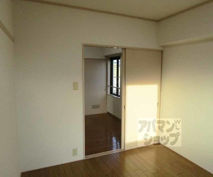 【京都ノーザンフラット】間取