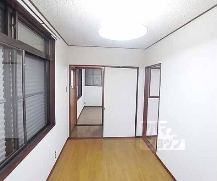 【衣笠開キ町貸家】間取