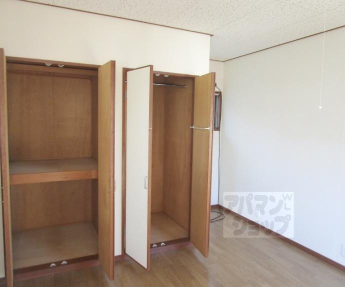 【衣笠開キ町１０４－１貸家】間取