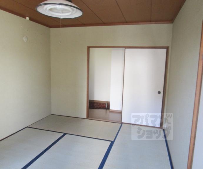 【衣笠開キ町１０４－１貸家】間取