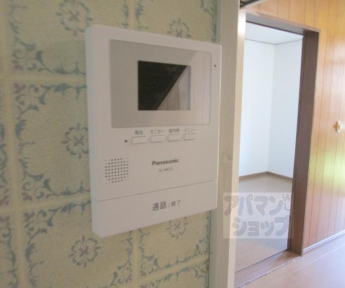 【衣笠開キ町１０４－１貸家】間取