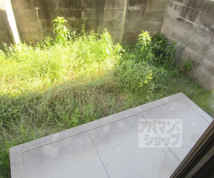 【衣笠開キ町１０４－１貸家】間取