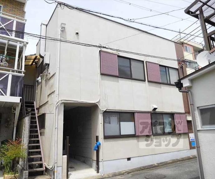 【リトルハウス】