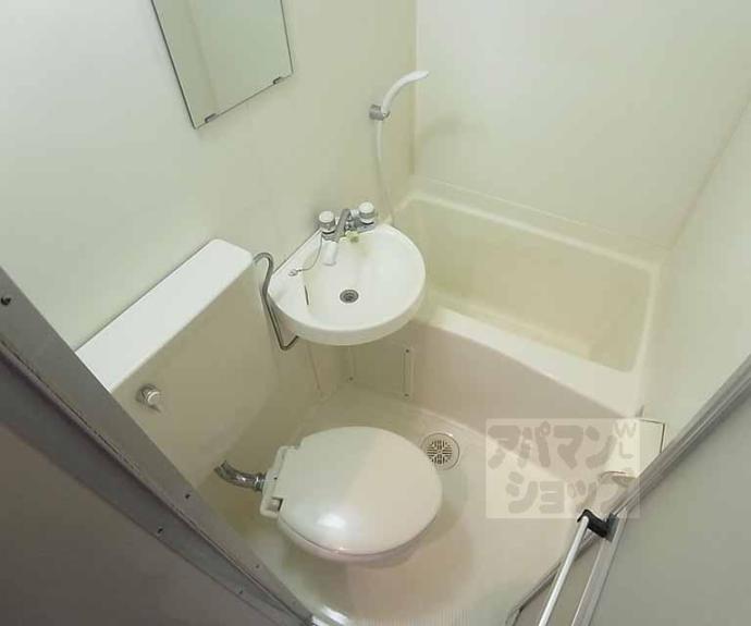 【パヴィオンドラレーヌ】間取