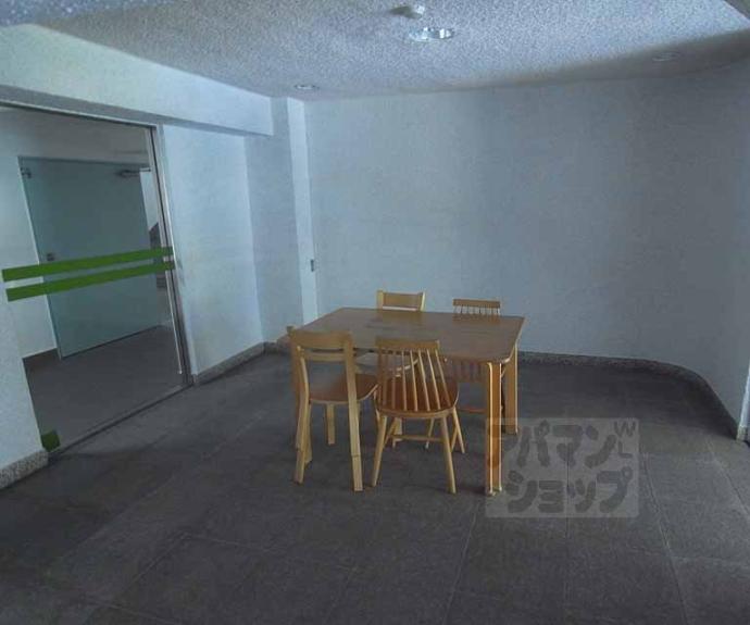 【西賀茂ハイツ】