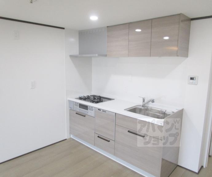 【西賀茂ハイツ】