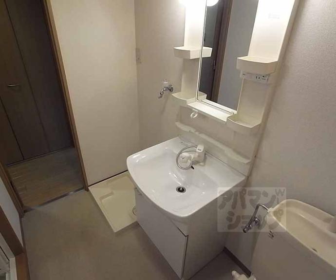 【ルミエール北大路】間取