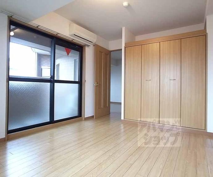 【ルミエール北大路】間取