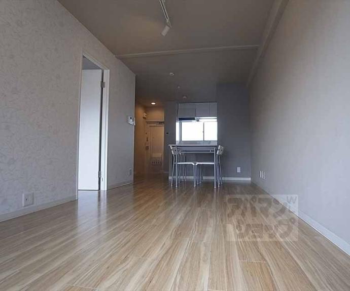 【エスカローナ玉田】間取