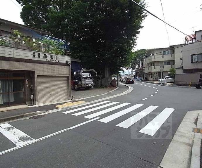 【Ｃｈｏｅｉ６３マ．シャンブルかもがわ】間取