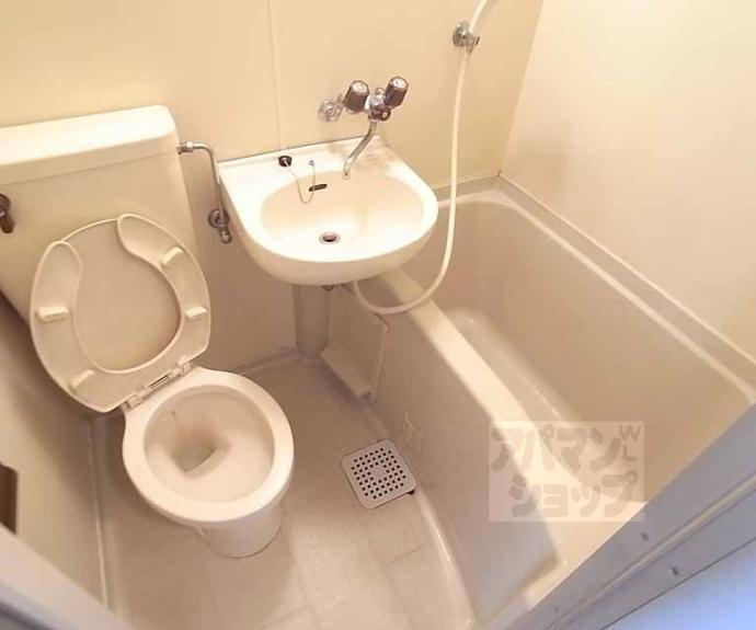 【シャインズフラッツ】間取