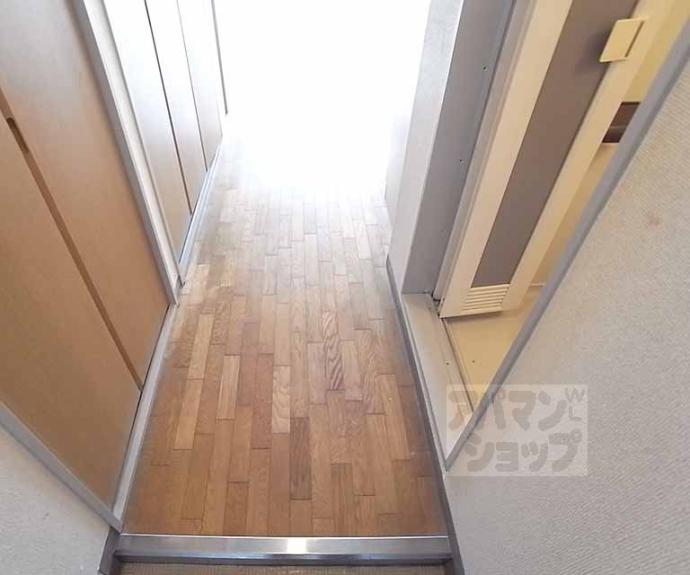 【シャインズフラッツ】間取