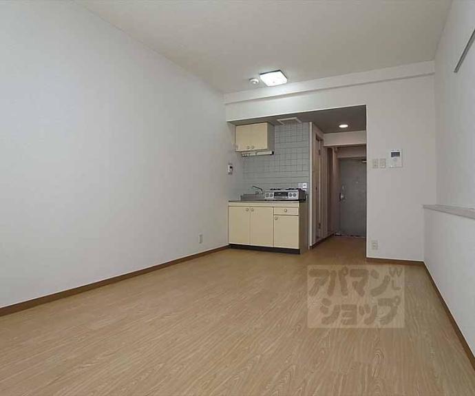 【シャインズフラッツ】間取