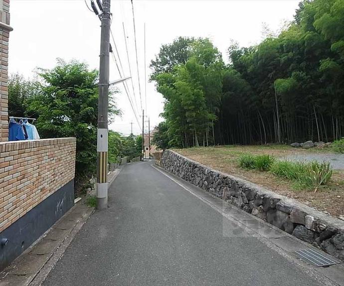 【ＵＰＰＥＲ　ＷＥＳＴＳＩＤＥ西賀茂】間取