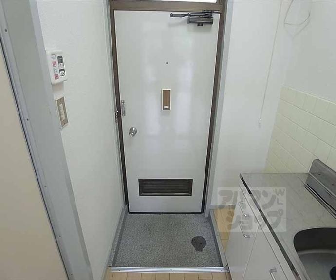 【ＵＰＰＥＲ　ＷＥＳＴＳＩＤＥ西賀茂】間取