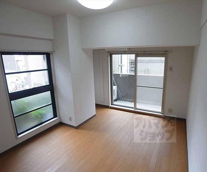 【ハウスセゾン鞍馬口】間取