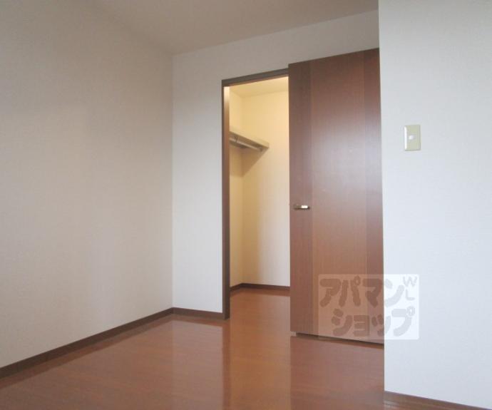 【シャーメゾン鞍馬口】間取