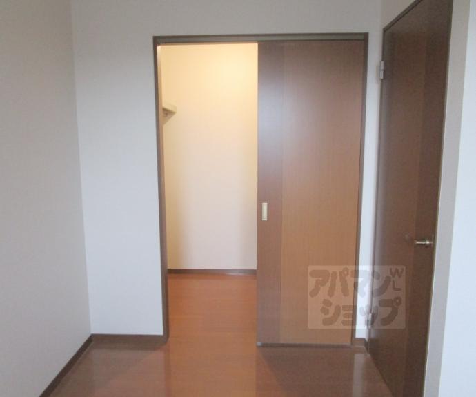 【シャーメゾン鞍馬口】間取