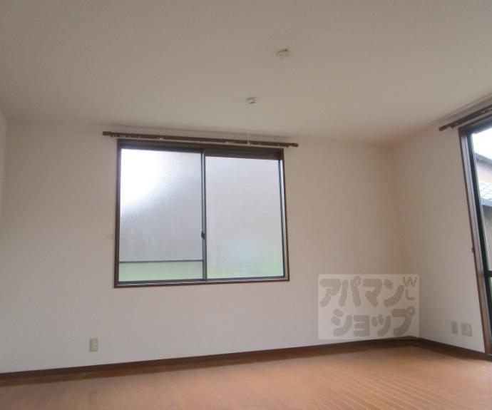 【シャーメゾン鞍馬口】間取