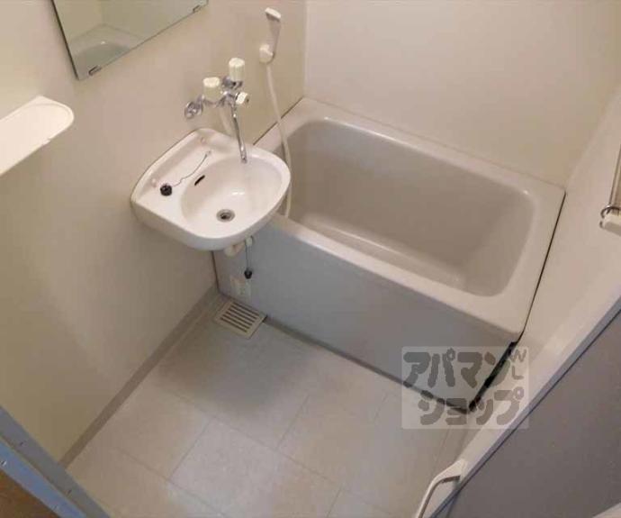 【ヴェルメゾン北大路】間取