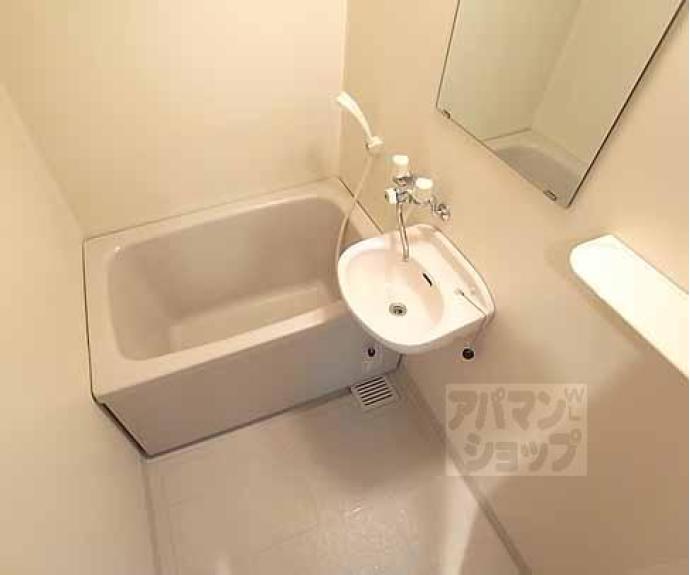 【ヴェルメゾン北大路】間取