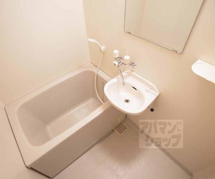 【ヴェルメゾン北大路】間取