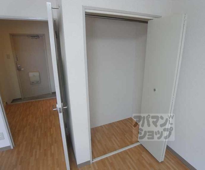 【足立ハイツ北大路】間取