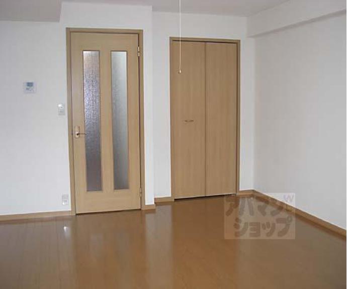 【エクセレント・ビュー・かも川】間取