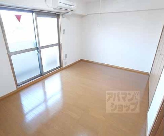 【エクセレント・ビュー・かも川】間取