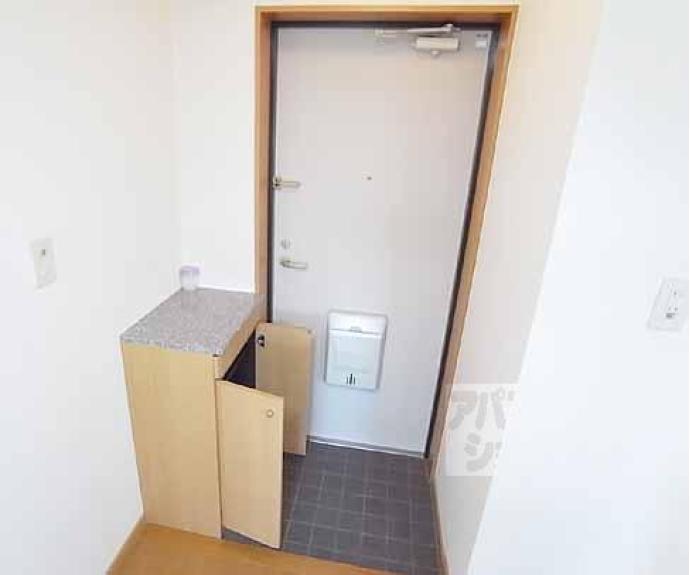 【エクセレント・ビュー・かも川】間取