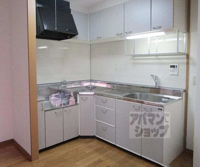 【カステッロ北山】間取