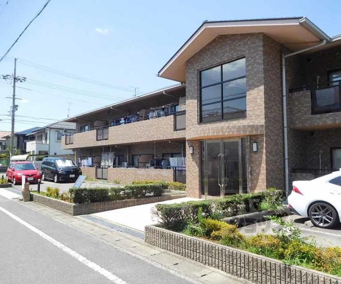 【ファミール北山】間取