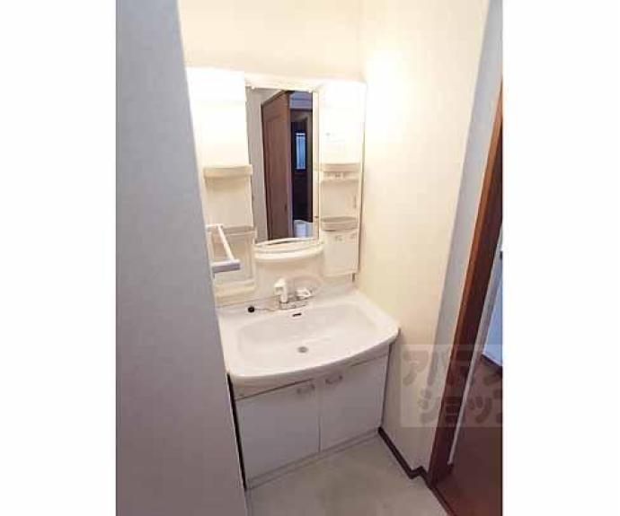 【ファミール北山】間取