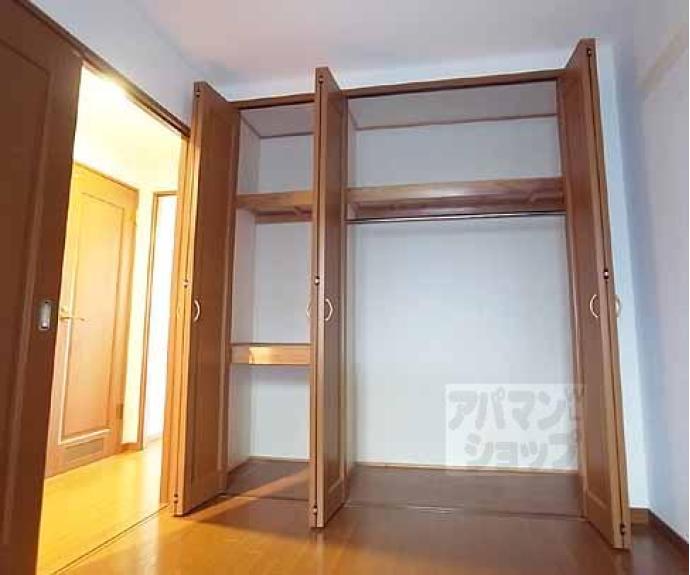 【ファミール北山】間取