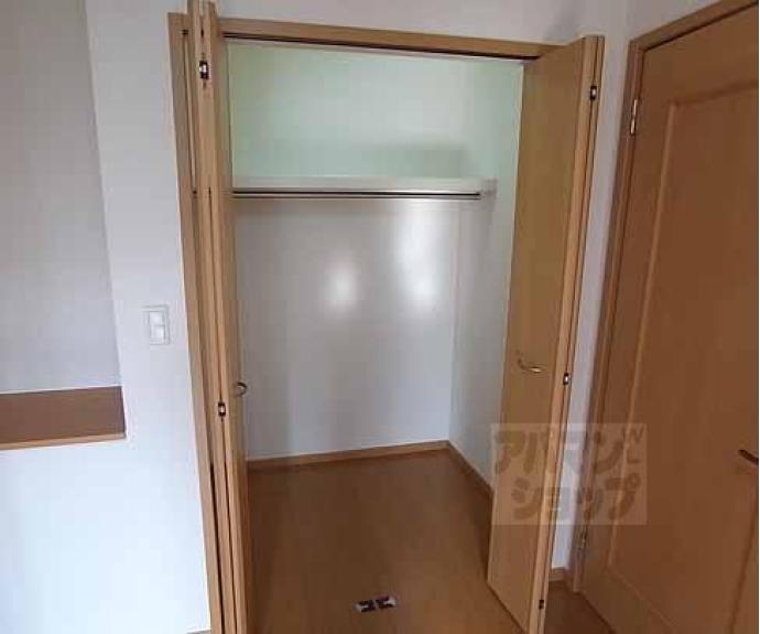 【レ　シャンブル　ドゥ　北山】間取