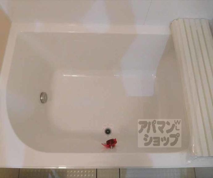 【南舟岡町貸家Ｂ】間取