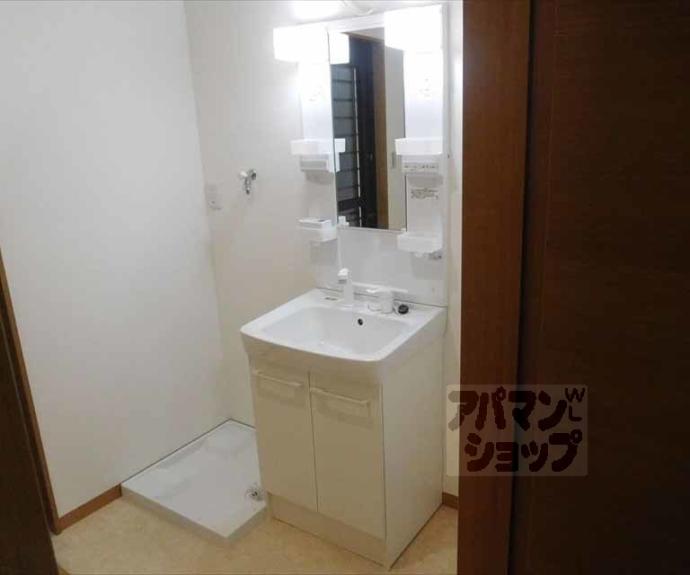 【南舟岡町貸家Ｂ】間取