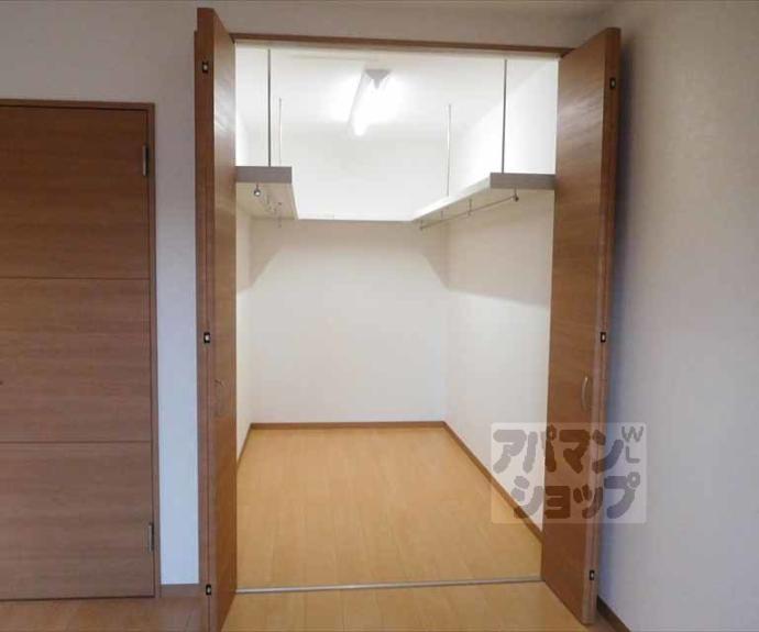 【南舟岡町貸家Ｂ】間取