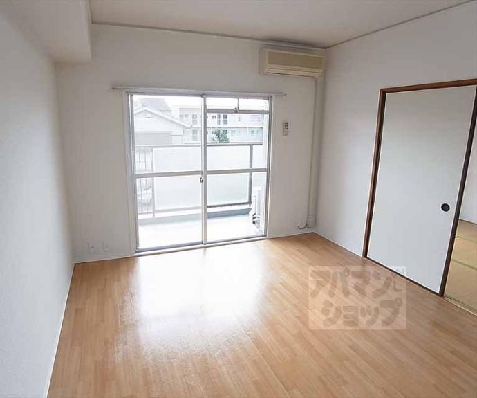 【ヴィラ衣笠】間取