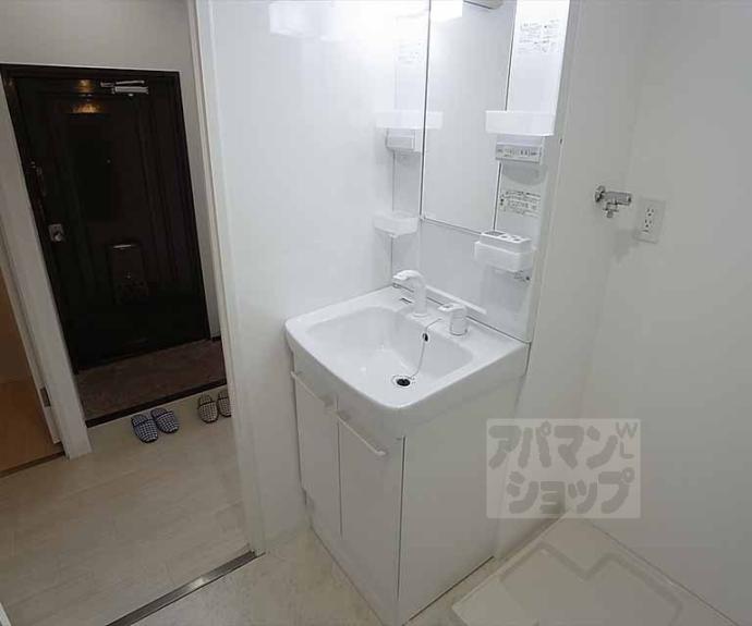 【ヴィラ衣笠】間取